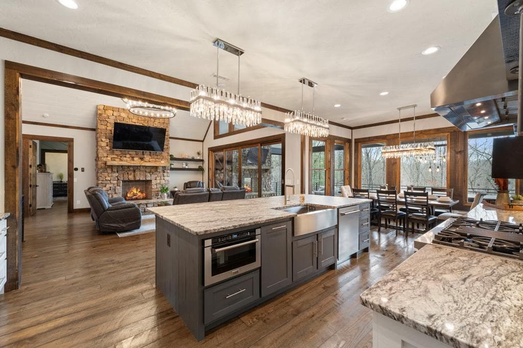 101 Bennett Springs Court, Mineral Bluff GA 30559 - Photo