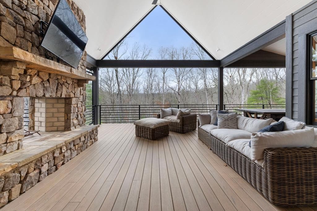 101 Bennett Springs Court, Mineral Bluff GA 30559 - Photo