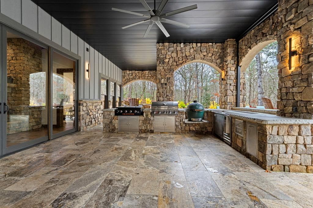 101 Bennett Springs Court, Mineral Bluff GA 30559 - Photo