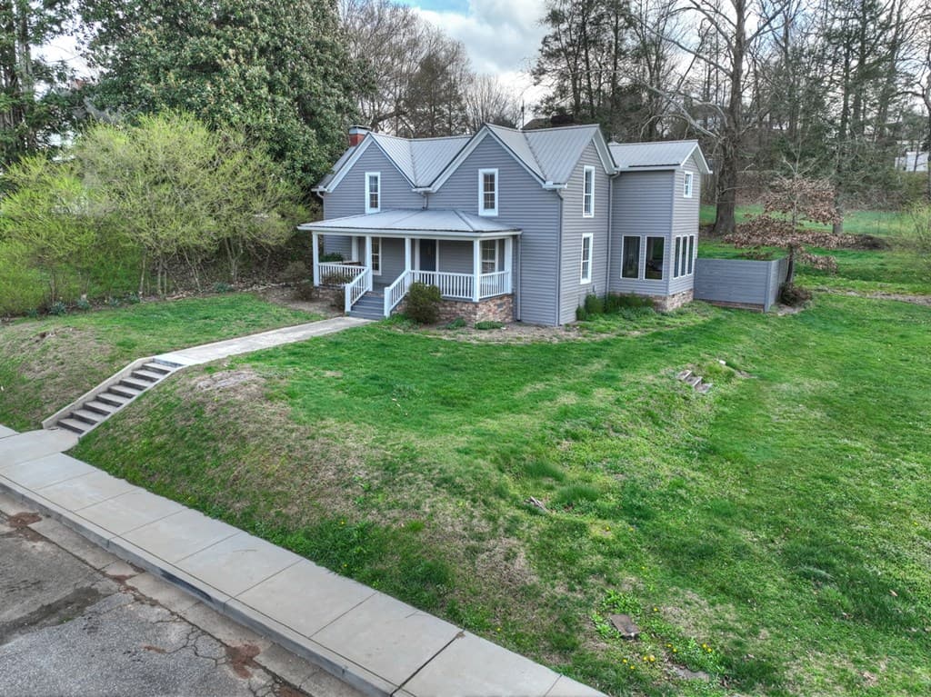 1133 E Main Street, Blue Ridge GA 30513 - Photo