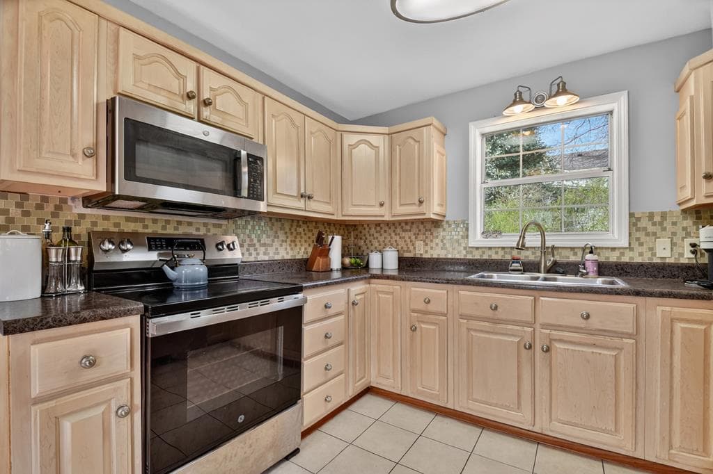 1133 E Main Street, Blue Ridge GA 30513 - Photo