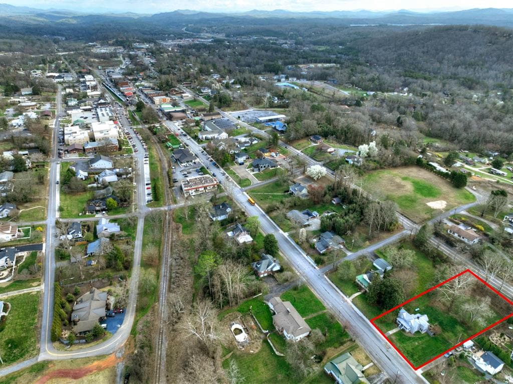 1133 E Main Street, Blue Ridge GA 30513 - Photo