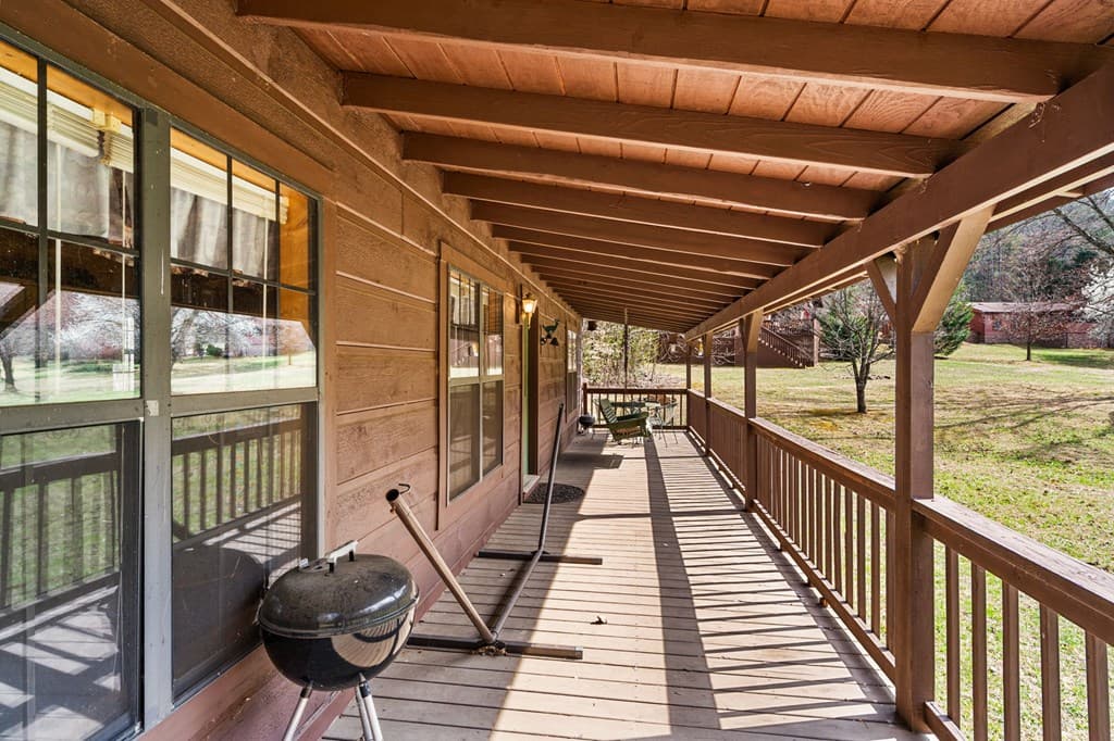 1852 Deer Run Circle, Hiawassee GA 30546 - Photo