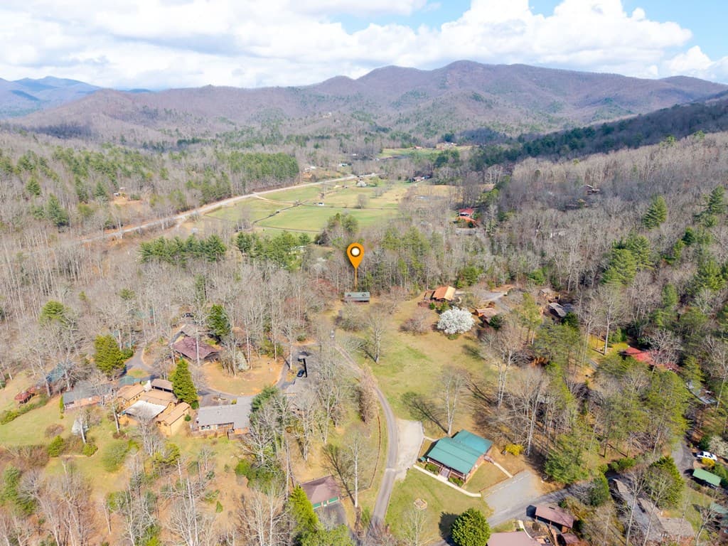 1852 Deer Run Circle, Hiawassee GA 30546 - Photo