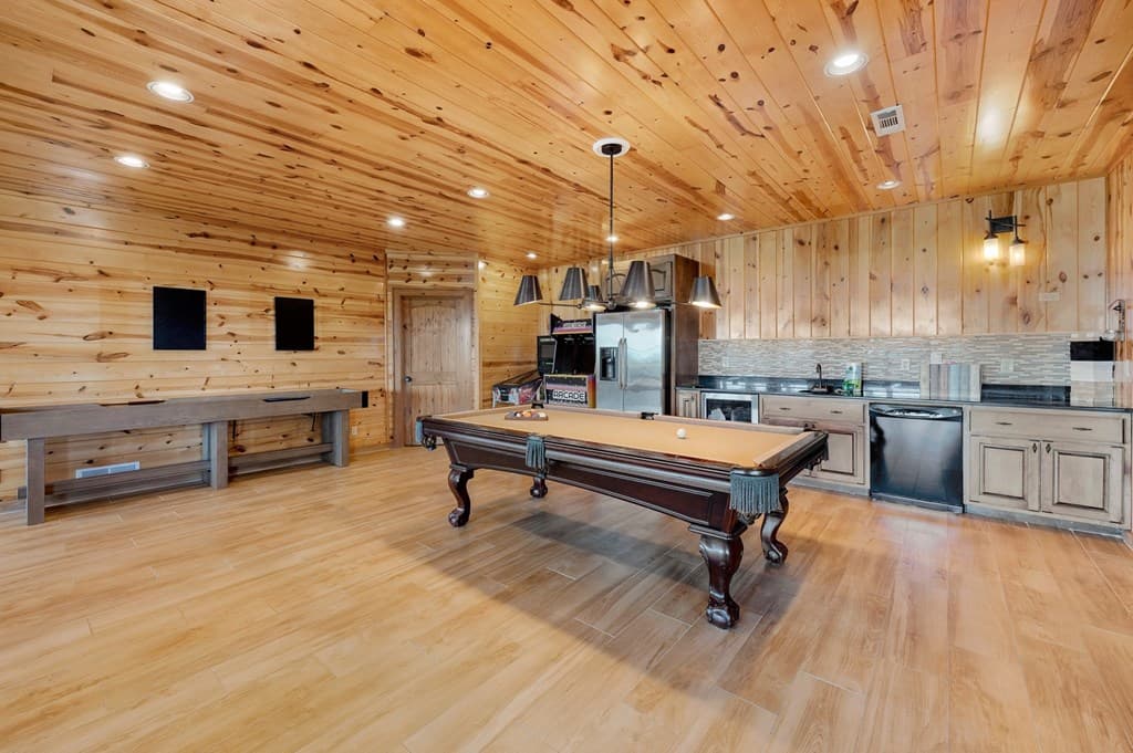 502 Overlook Drive, Blue Ridge GA 30513 - Photo