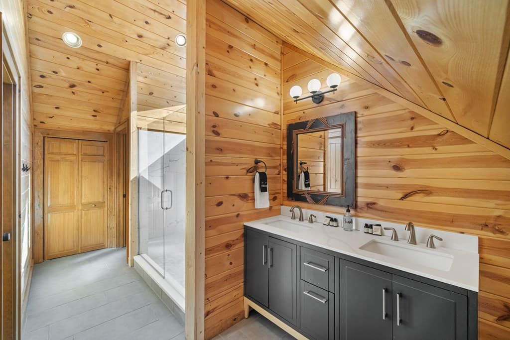 502 Overlook Drive, Blue Ridge GA 30513 - Photo