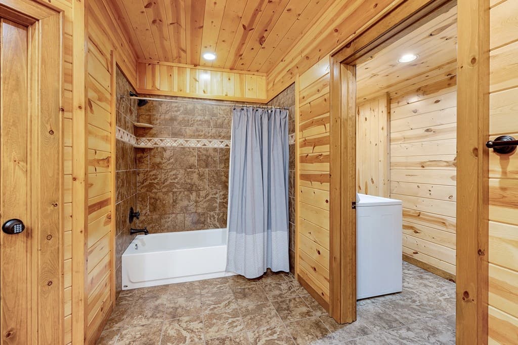 502 Overlook Drive, Blue Ridge GA 30513 - Photo