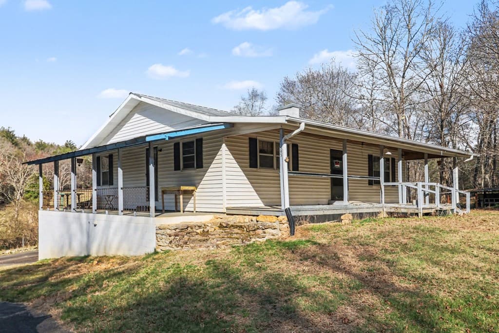 595 N Wildlife Trail, Morganton GA 30560 - Photo
