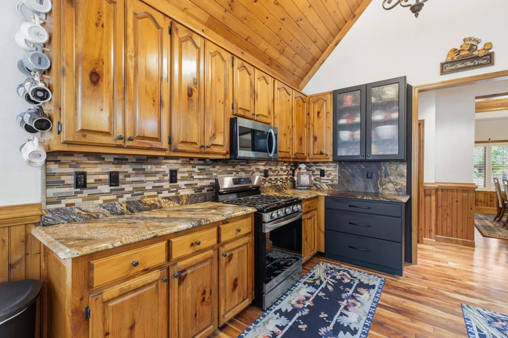 159 Apple Blossom Road, Blairsville GA 30512 - Photo