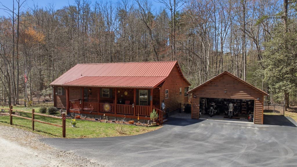 305 Woodcrest Drive, Murphy NC 28906 - Photo
