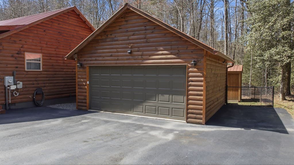 305 Woodcrest Drive, Murphy NC 28906 - Photo