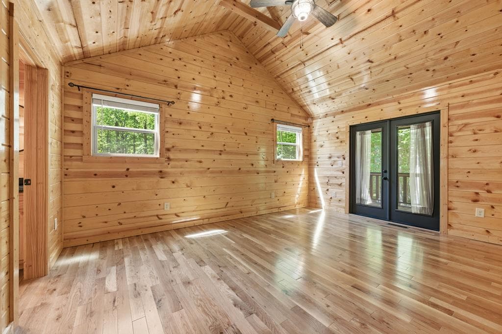 305 Woodcrest Drive, Murphy NC 28906 - Photo