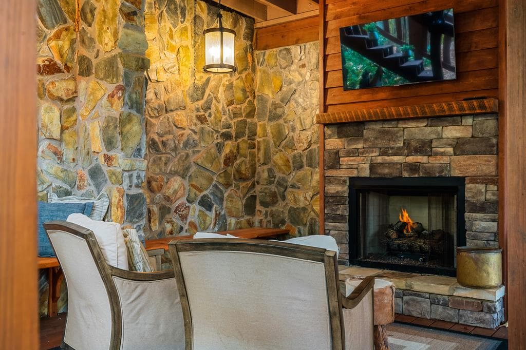 218 Mattie Mitchell Road, Morganton GA 30560 - Photo