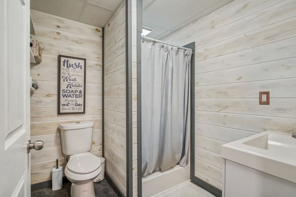 80 Pine Grove Drive, Blue Ridge GA 30513 - Photo