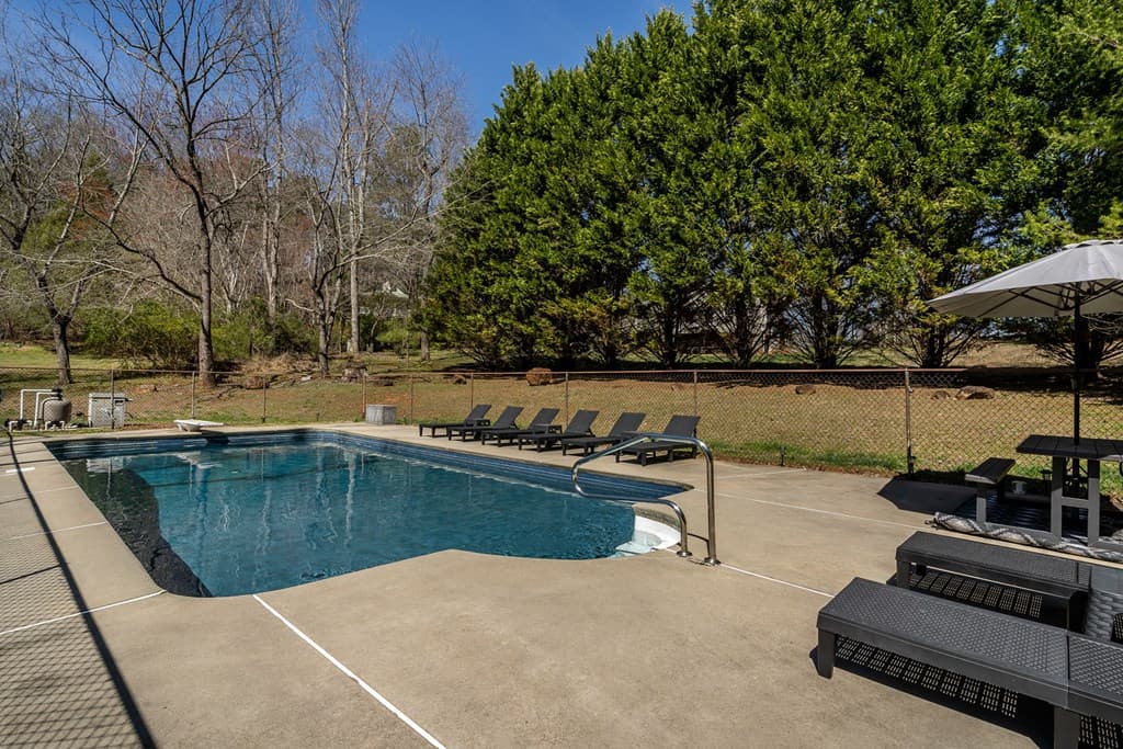 80 Pine Grove Drive, Blue Ridge GA 30513 - Photo