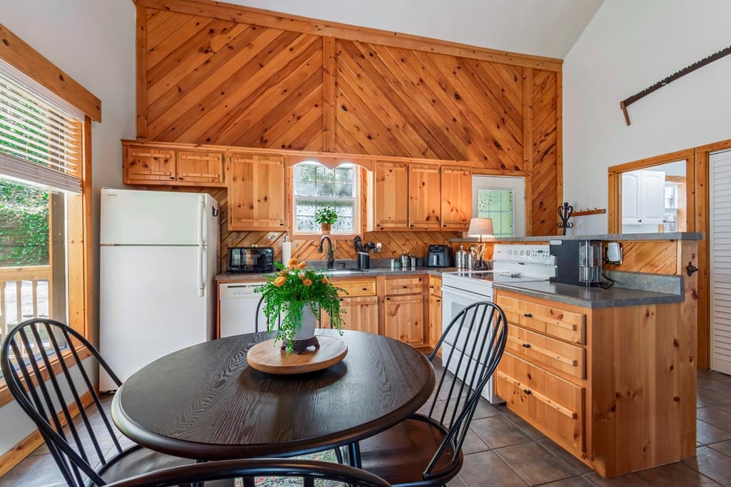 204 Fortenberry Creek Road, Blairsville GA 30512 - Photo