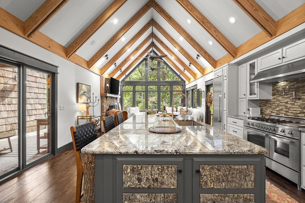 530 Burleson Road, Ellijay GA 30536 - Photo