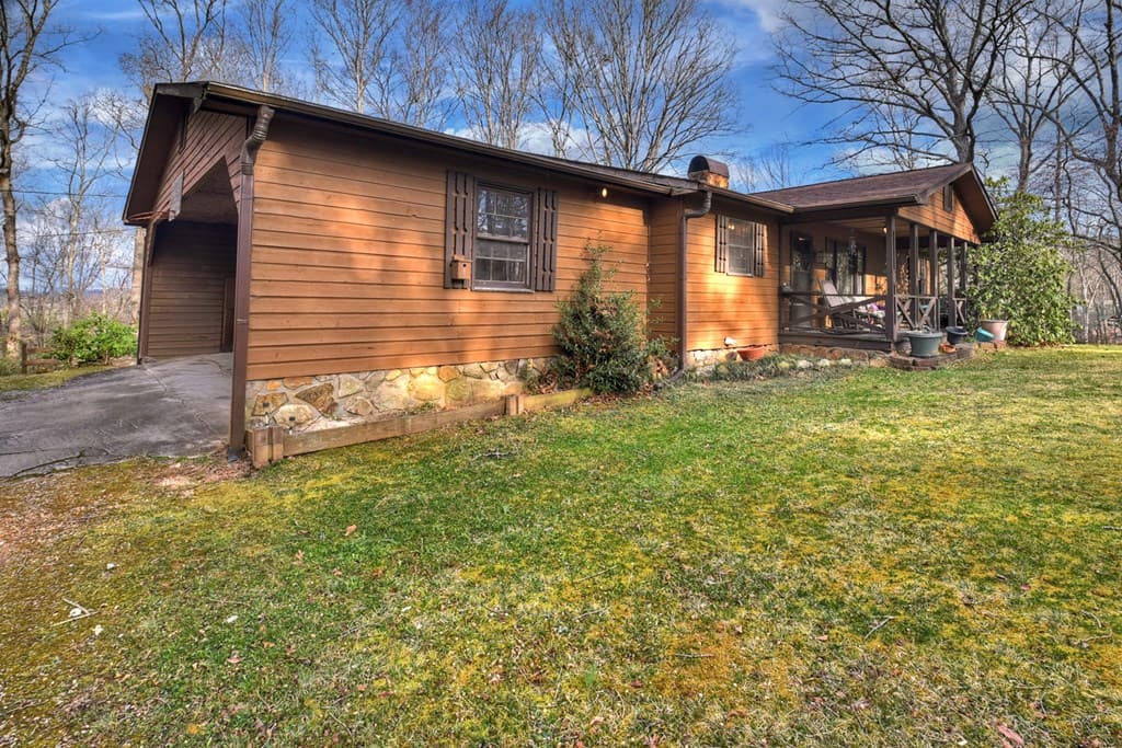 788 Lake Forest Drive, Blue Ridge GA 30513 - Photo