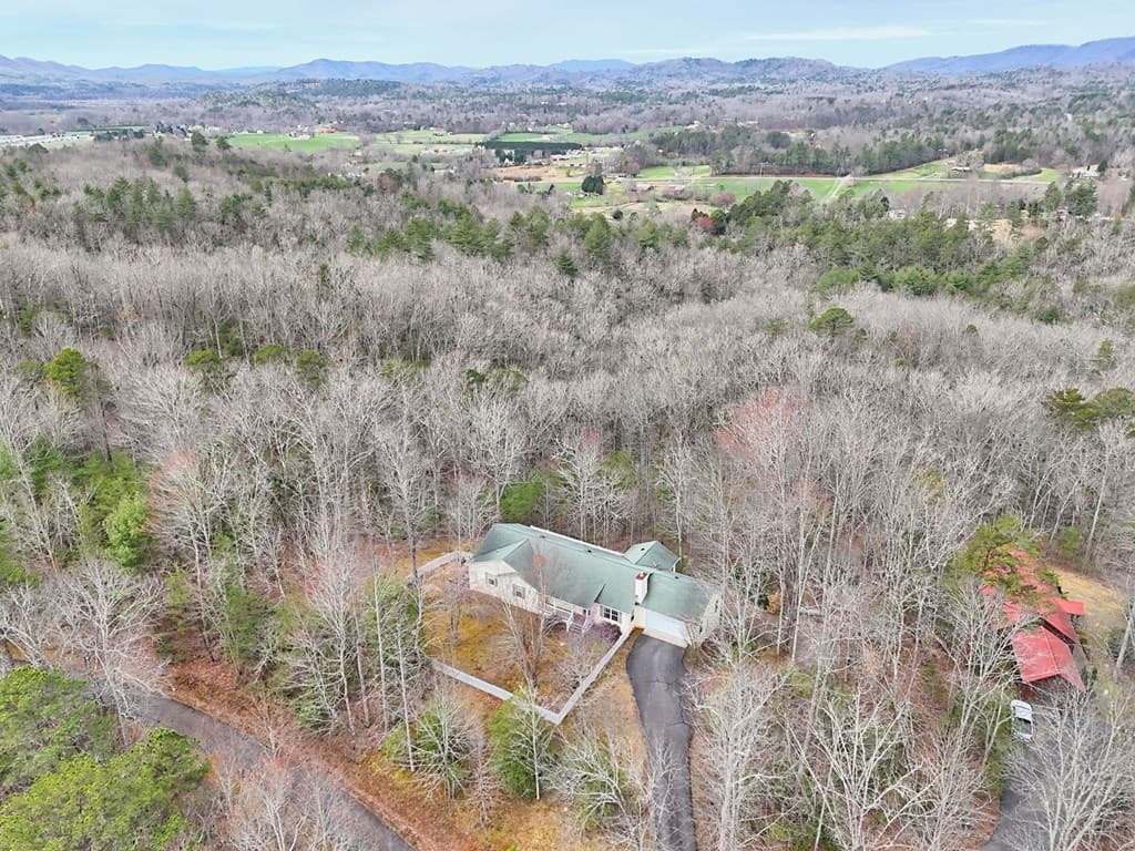 368 Sierra Springs Drive, Murphy NC 28906 - Photo