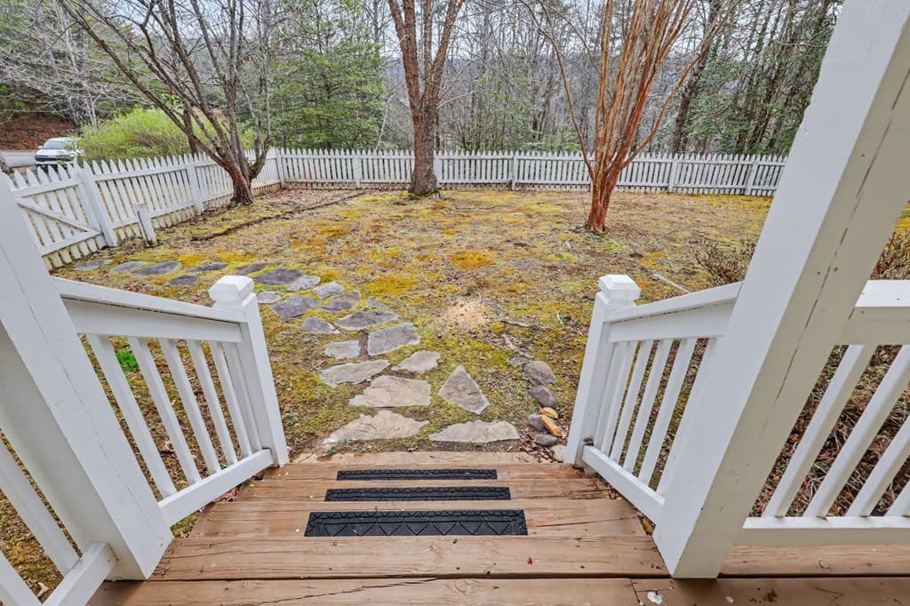 368 Sierra Springs Drive, Murphy NC 28906 - Photo