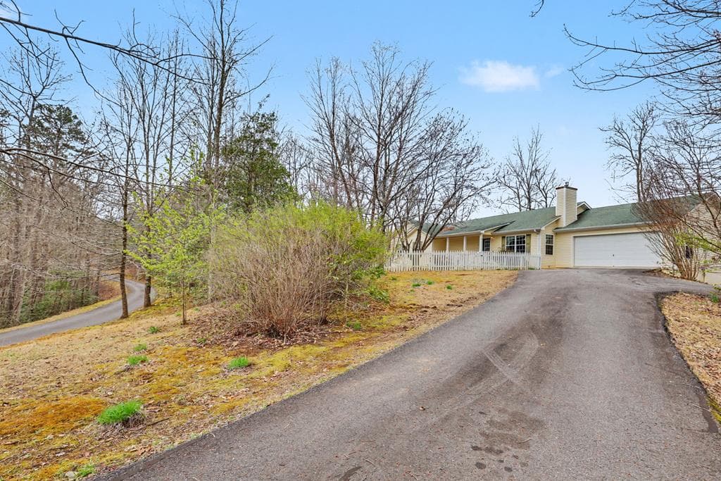 368 Sierra Springs Drive, Murphy NC 28906 - Primary photo