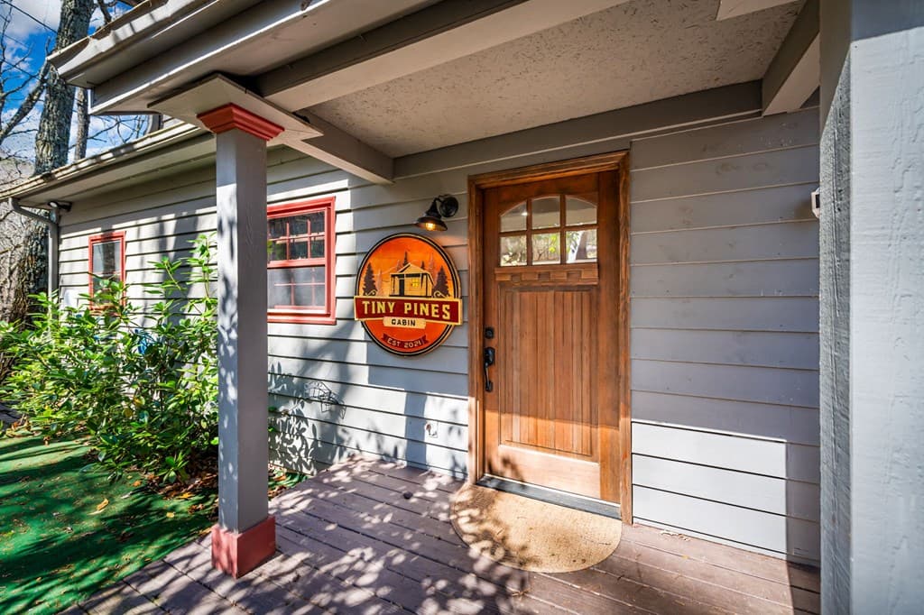 240 Mountain View Court, Ellijay GA 30536 - Photo