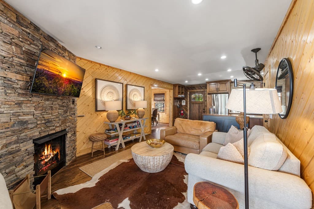 240 Mountain View Court, Ellijay GA 30536 - Photo
