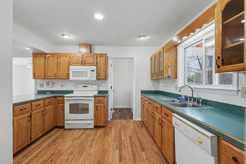 962 Ashley Lane, Young Harris GA 30582 - Photo