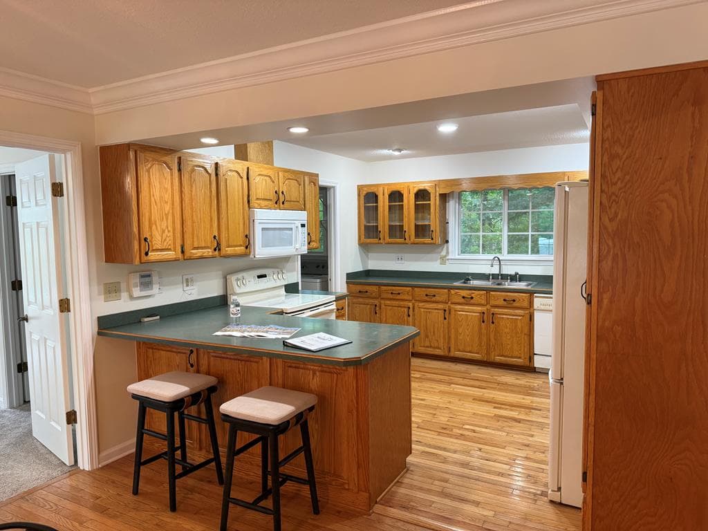 962 Ashley Lane, Young Harris GA 30582 - Photo