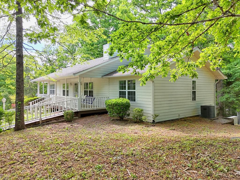 962 Ashley Lane, Young Harris GA 30582 - Photo