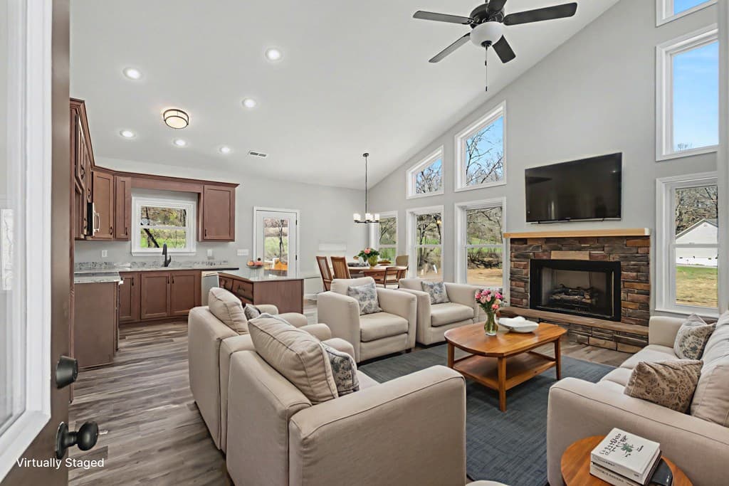 195 Rivers Edge Drive, Hayesville NC 28904 - Photo