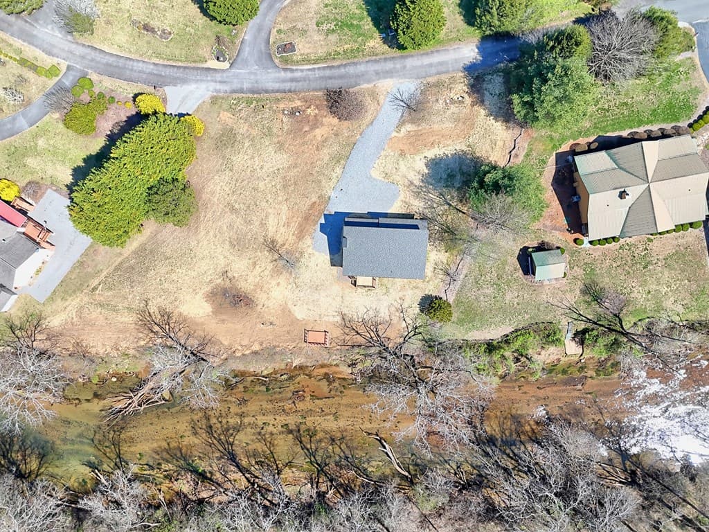 195 Rivers Edge Drive, Hayesville NC 28904 - Photo