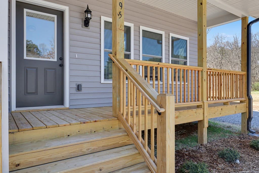 195 Rivers Edge Drive, Hayesville NC 28904 - Photo