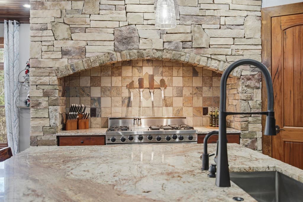 124 Wilderness Way, Ellijay GA 30536 - Photo