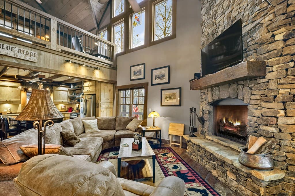 389 Toccoa Preserve Lane, Blue Ridge GA 30513 - Photo