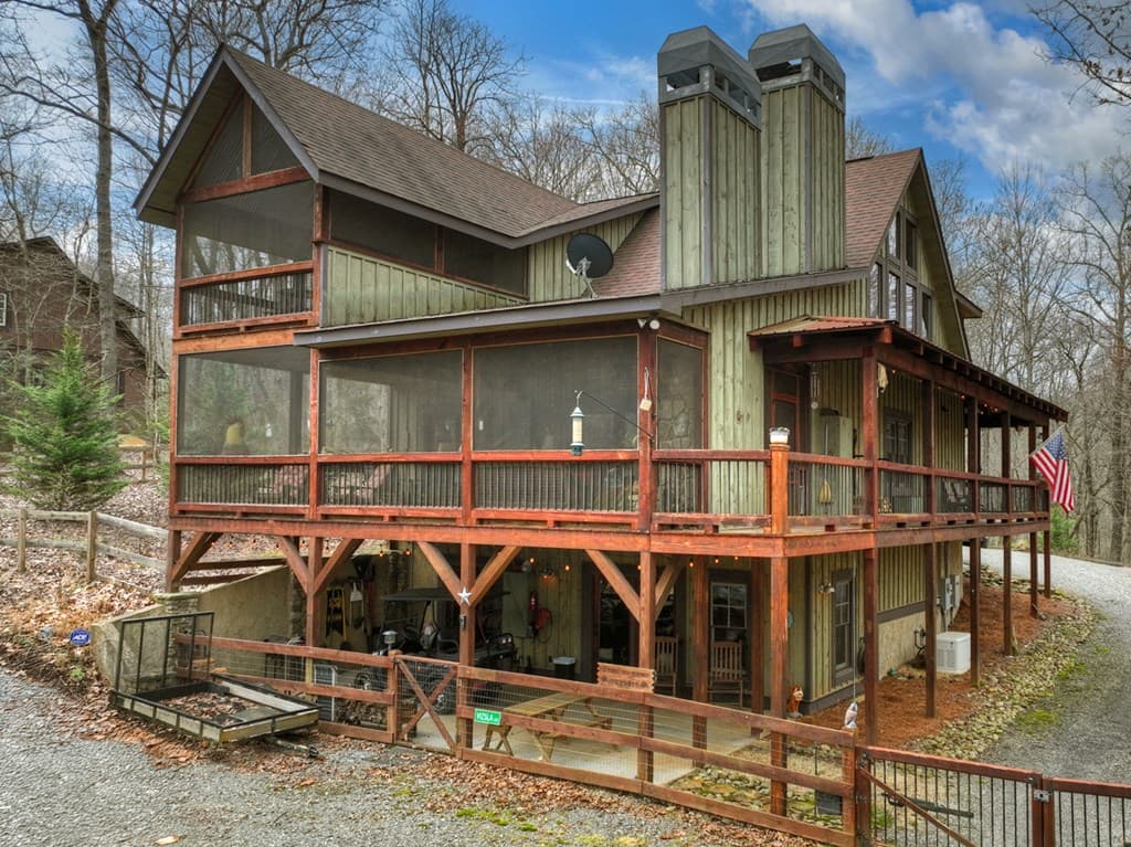 389 Toccoa Preserve Lane, Blue Ridge GA 30513 - Photo