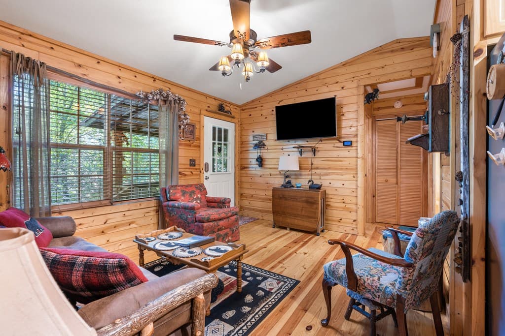 1180 Ruby Lake Drive, Hiawassee GA 30546 - Photo