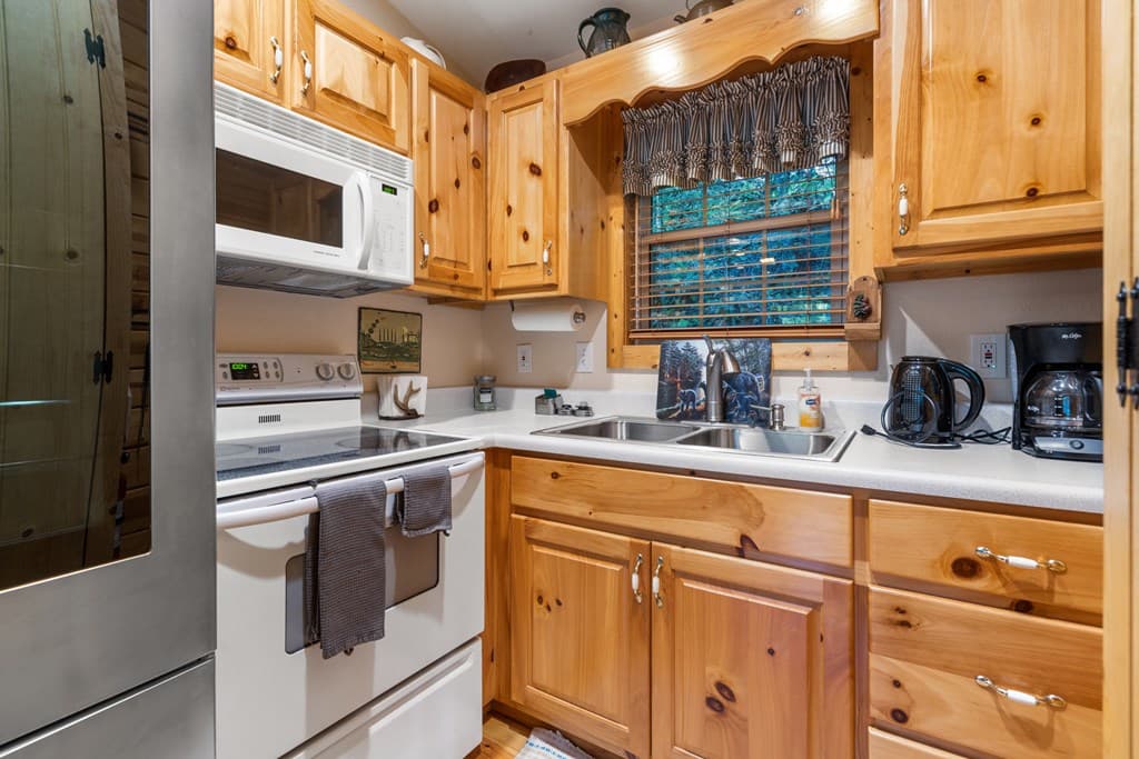 1180 Ruby Lake Drive, Hiawassee GA 30546 - Photo