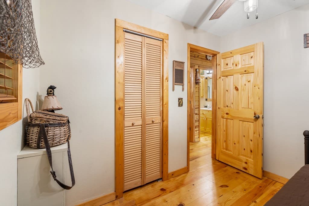 1180 Ruby Lake Drive, Hiawassee GA 30546 - Photo