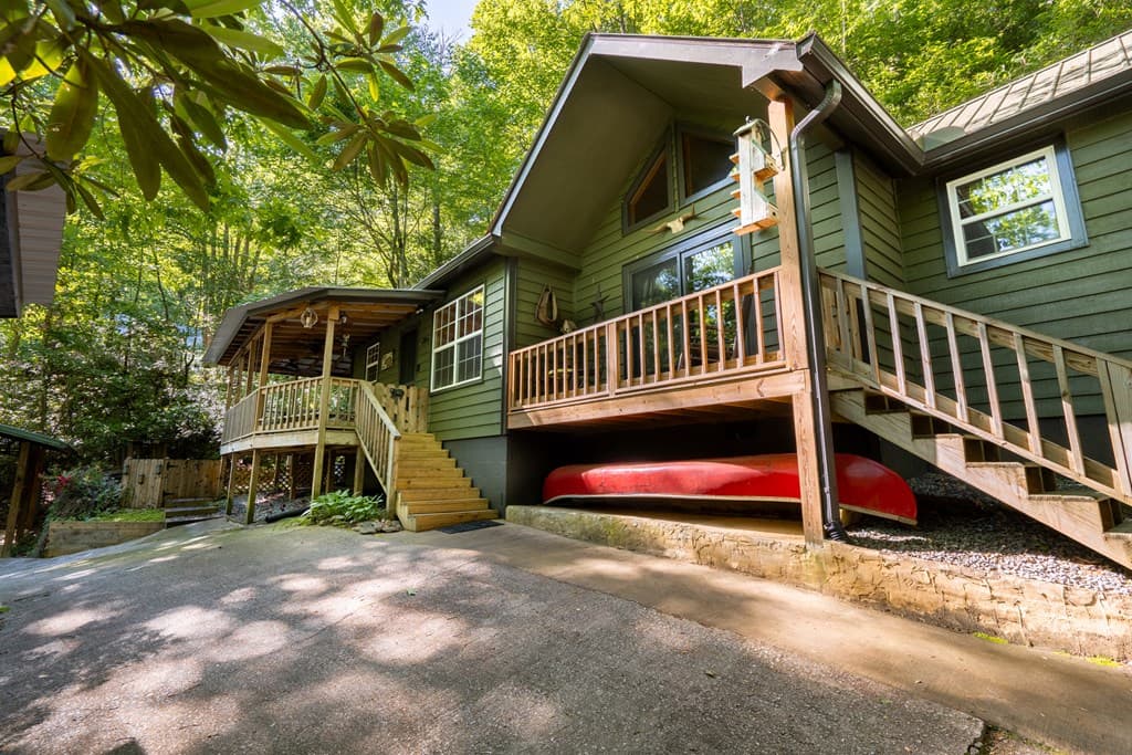 1180 Ruby Lake Drive, Hiawassee GA 30546 - Photo