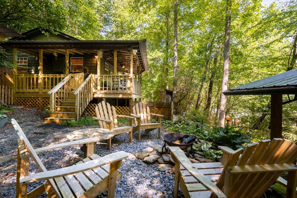 1180 Ruby Lake Drive, Hiawassee GA 30546 - Photo