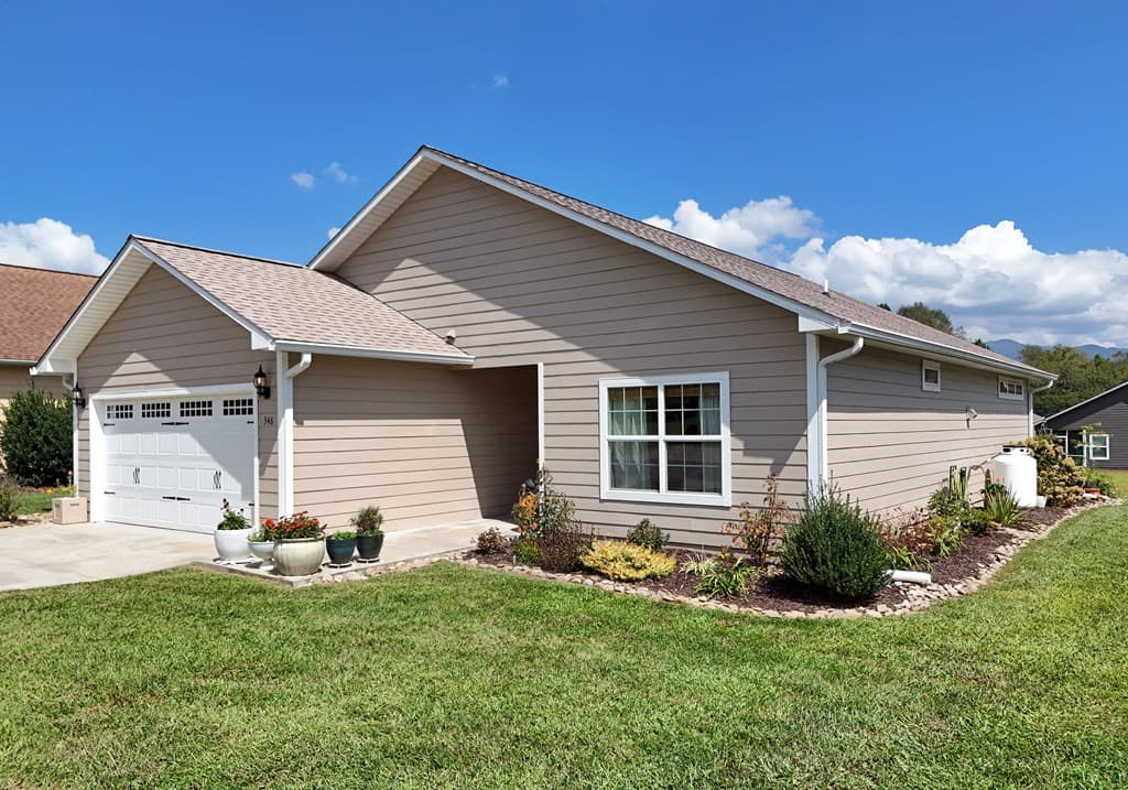 348 Riverwalk Circle, Hayesville NC 28904 - Photo