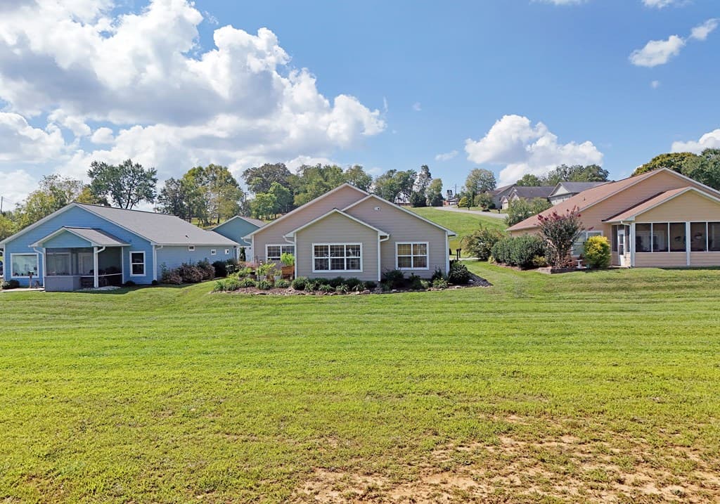 348 Riverwalk Circle, Hayesville NC 28904 - Photo