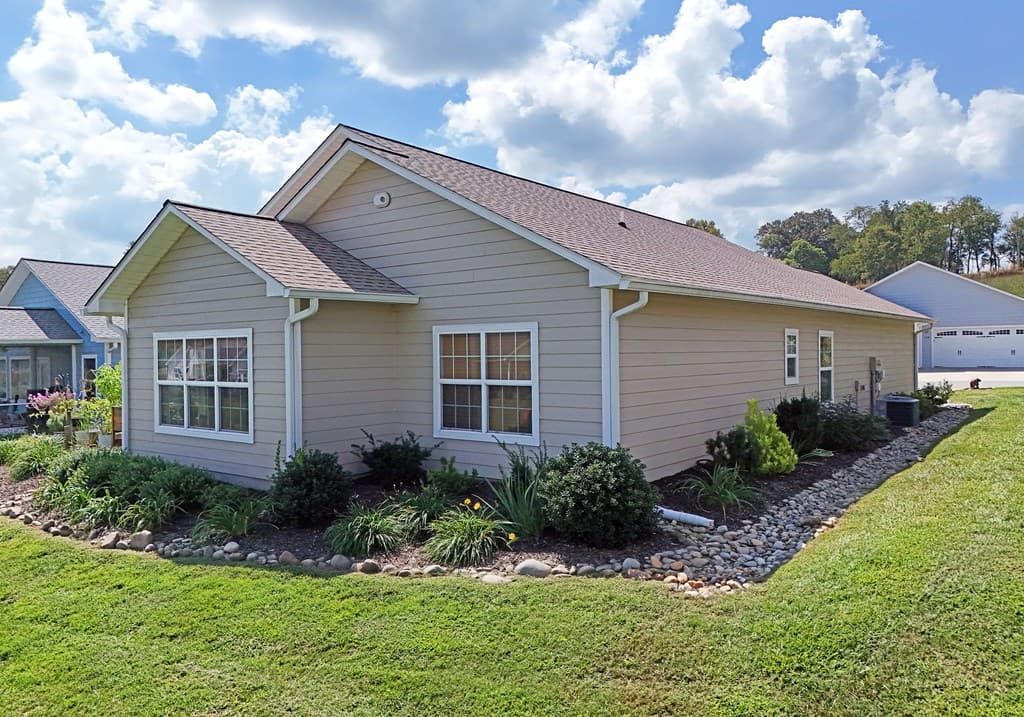 348 Riverwalk Circle, Hayesville NC 28904 - Photo