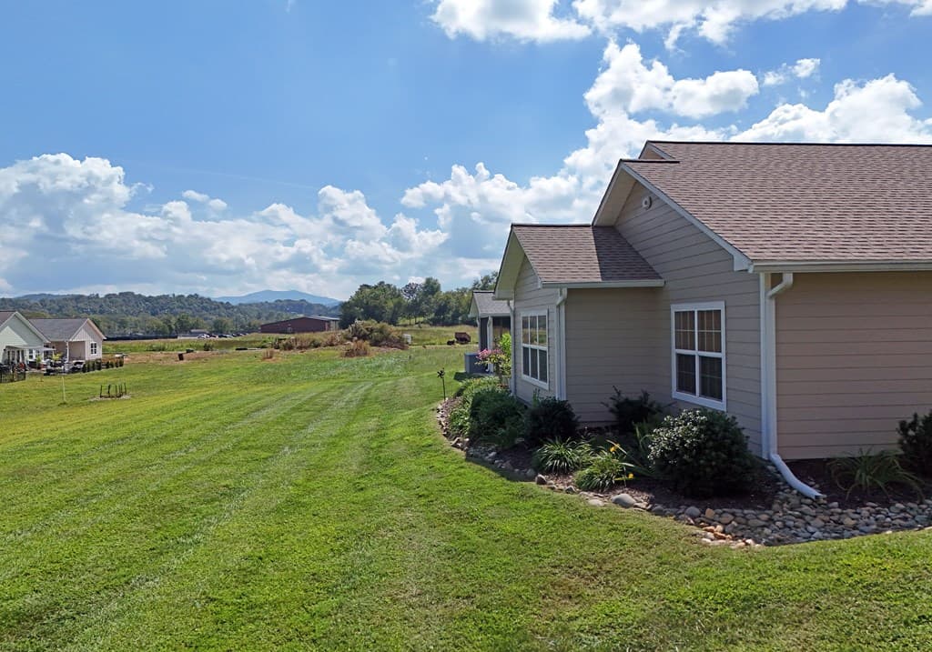 348 Riverwalk Circle, Hayesville NC 28904 - Photo