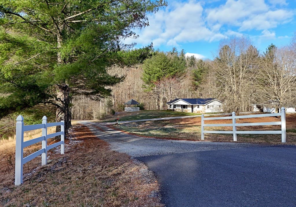 32 Whippoorwill Way, Blairsville GA 30512 - Photo