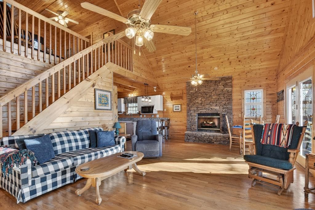 1183 Bear Paw Trail, Blue Ridge GA 30513 - Photo