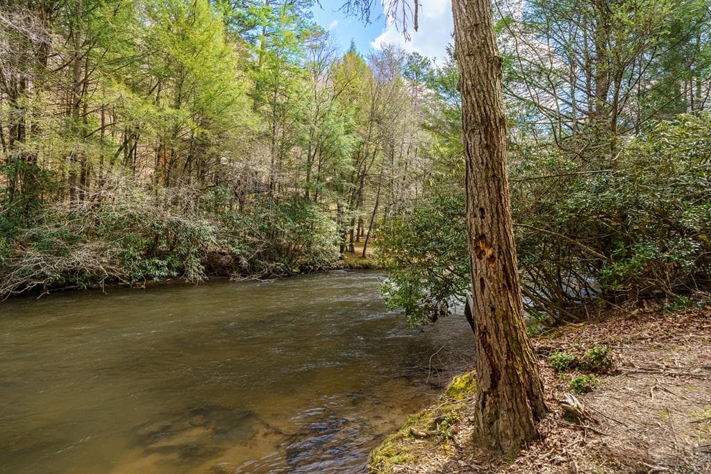 1449 Cherokee Lane, Mccaysville GA 30555 - Photo