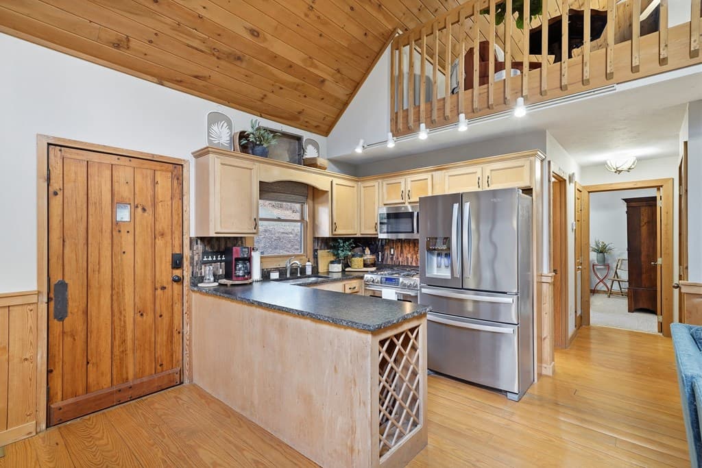 1449 Cherokee Lane, Mccaysville GA 30555 - Photo
