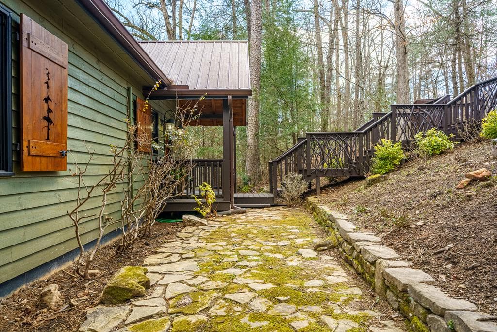 1449 Cherokee Lane, Mccaysville GA 30555 - Photo